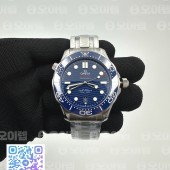VS공장 오메가 씨마스터 다이버 300M 스틸 블루다이얼 브레이슬릿 2018 Seamaster Diver 300M VSF 1:1 Best Edition Blue Ceramic Blue Dial on SS Bracelet A8800 V2 (Black Balance Wheel)
