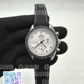 OM공장 오메가 스피드마스터 스틸 화이트스누피다이얼 블랙나일론스트랩 SPEEDMASTER SS SNOOPY WHITE DIAL ON NYLON STRAP MANUAL WINDING CHRONO MOVEMENT