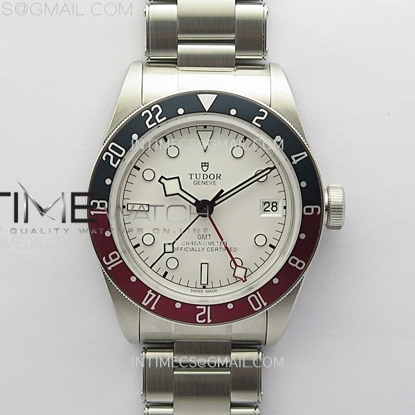 ZF공장 튜더 블랙베이 41 gmt 바젤월드 펩시 화이트다이얼  브레이슬릿 Black Bay M79830RB-0010 GMT Baselworld Pepsi Bezel ZF 1:1 Best Edition White Dial on SS Bracelet A2836