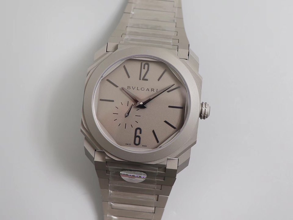 BV공장 불가리 옥토 피니시모 그레이다이얼 브레이슬릿